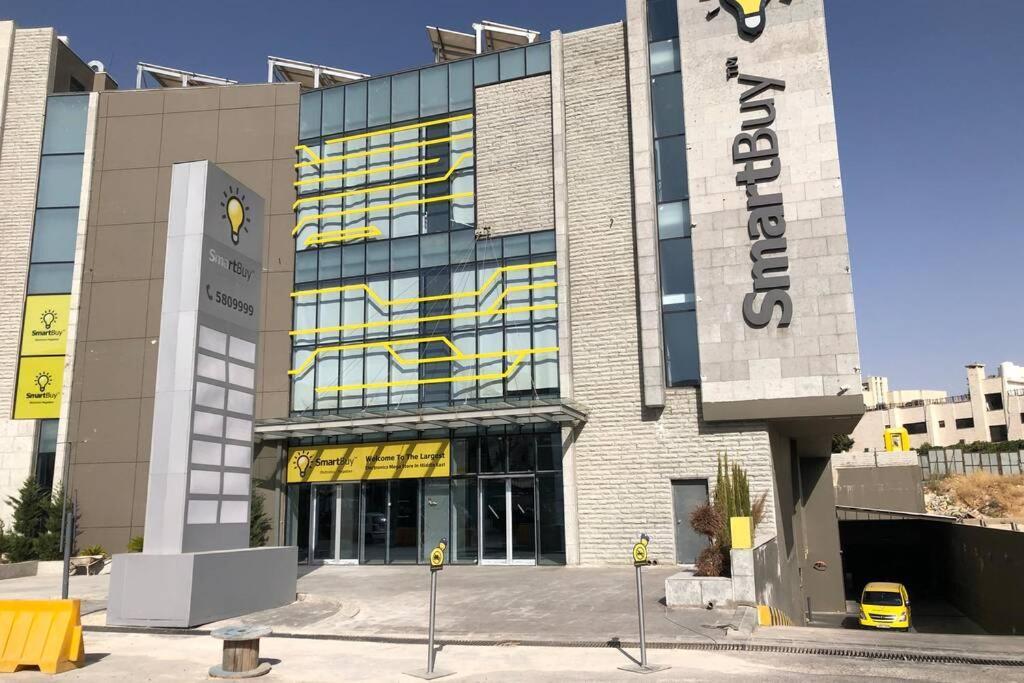 Luxury Apartment In Awesome Location In Amman Eksteriør billede