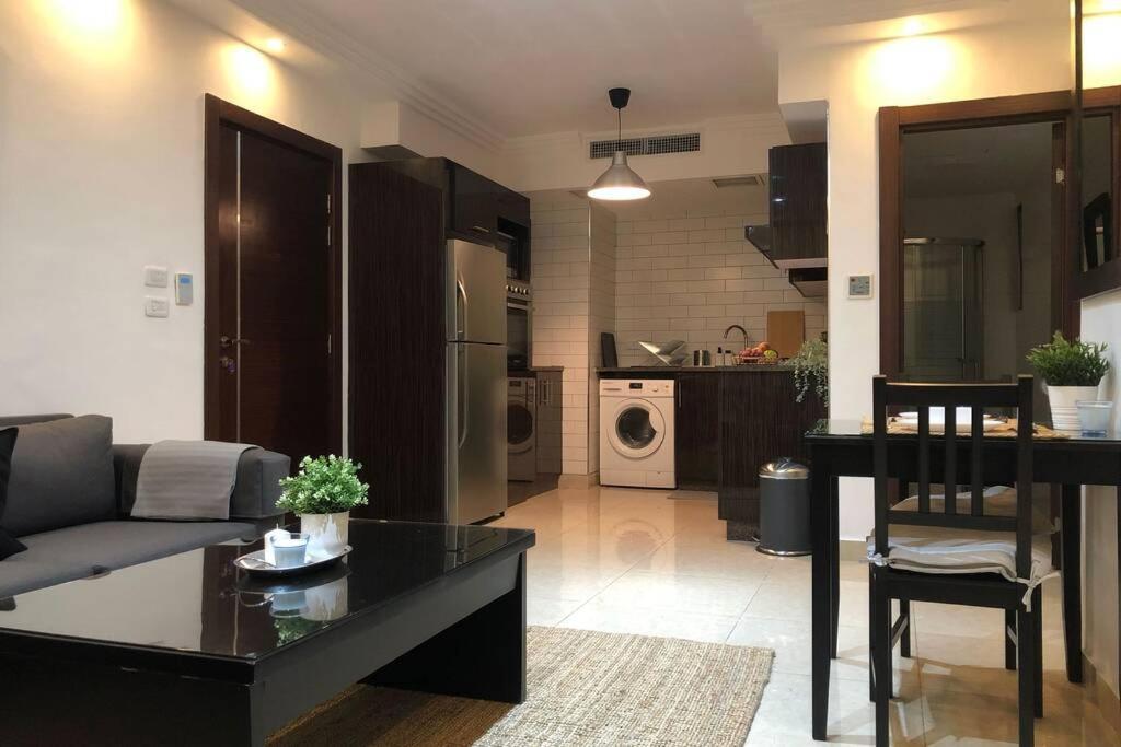 Luxury Apartment In Awesome Location In Amman Eksteriør billede