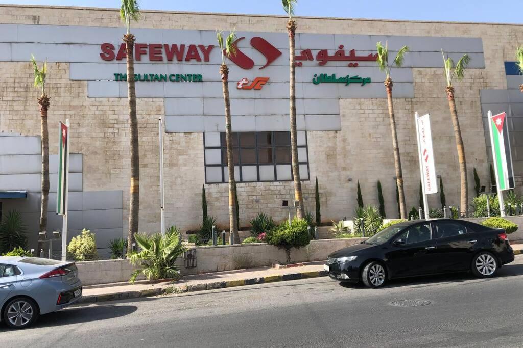 Luxury Apartment In Awesome Location In Amman Eksteriør billede